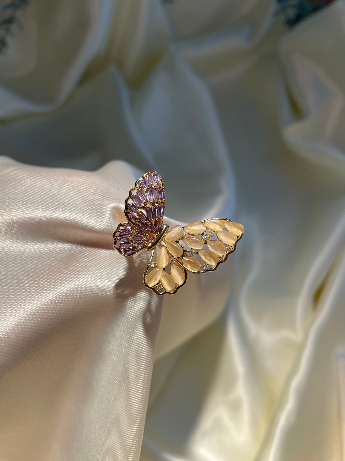 Large Zirconia and Cat Eye Gemstone Butterfly Adjustable Gold Ring