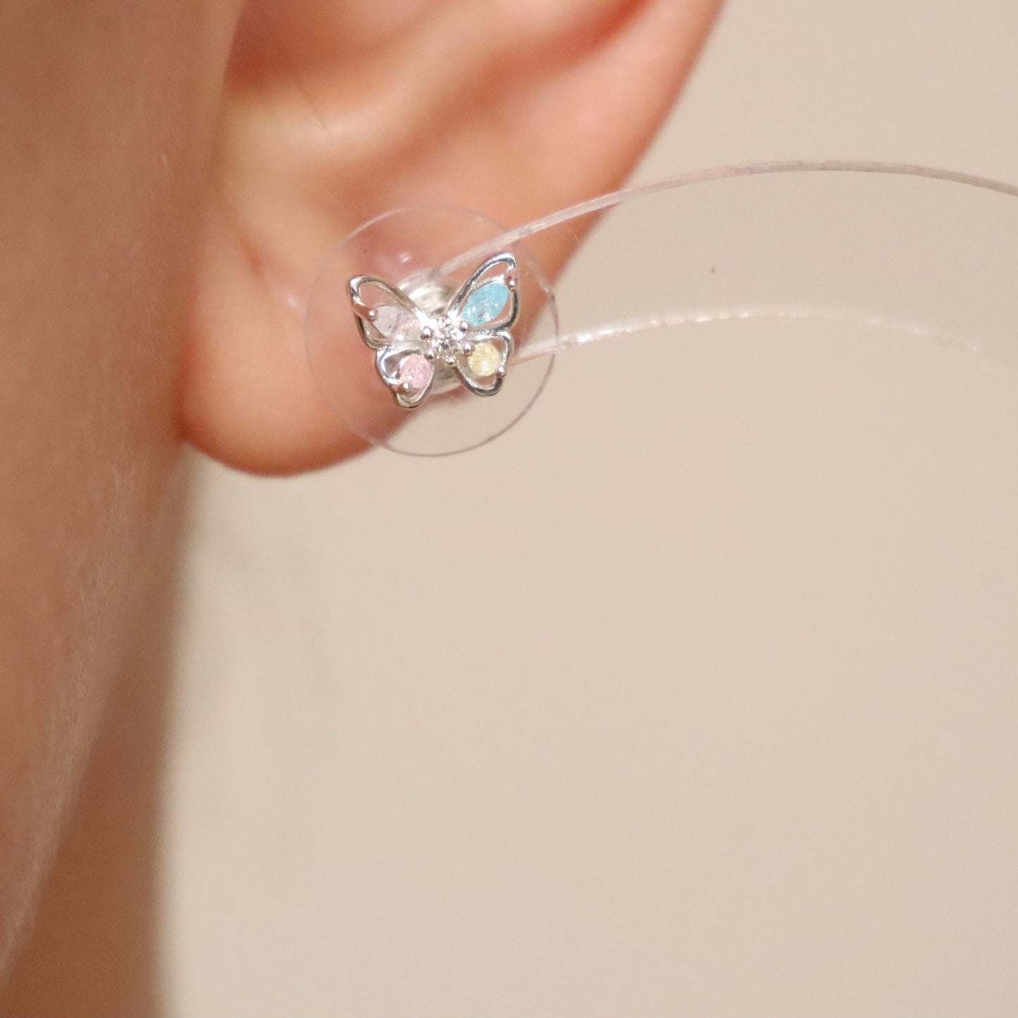 Exquisite butterfly earrings