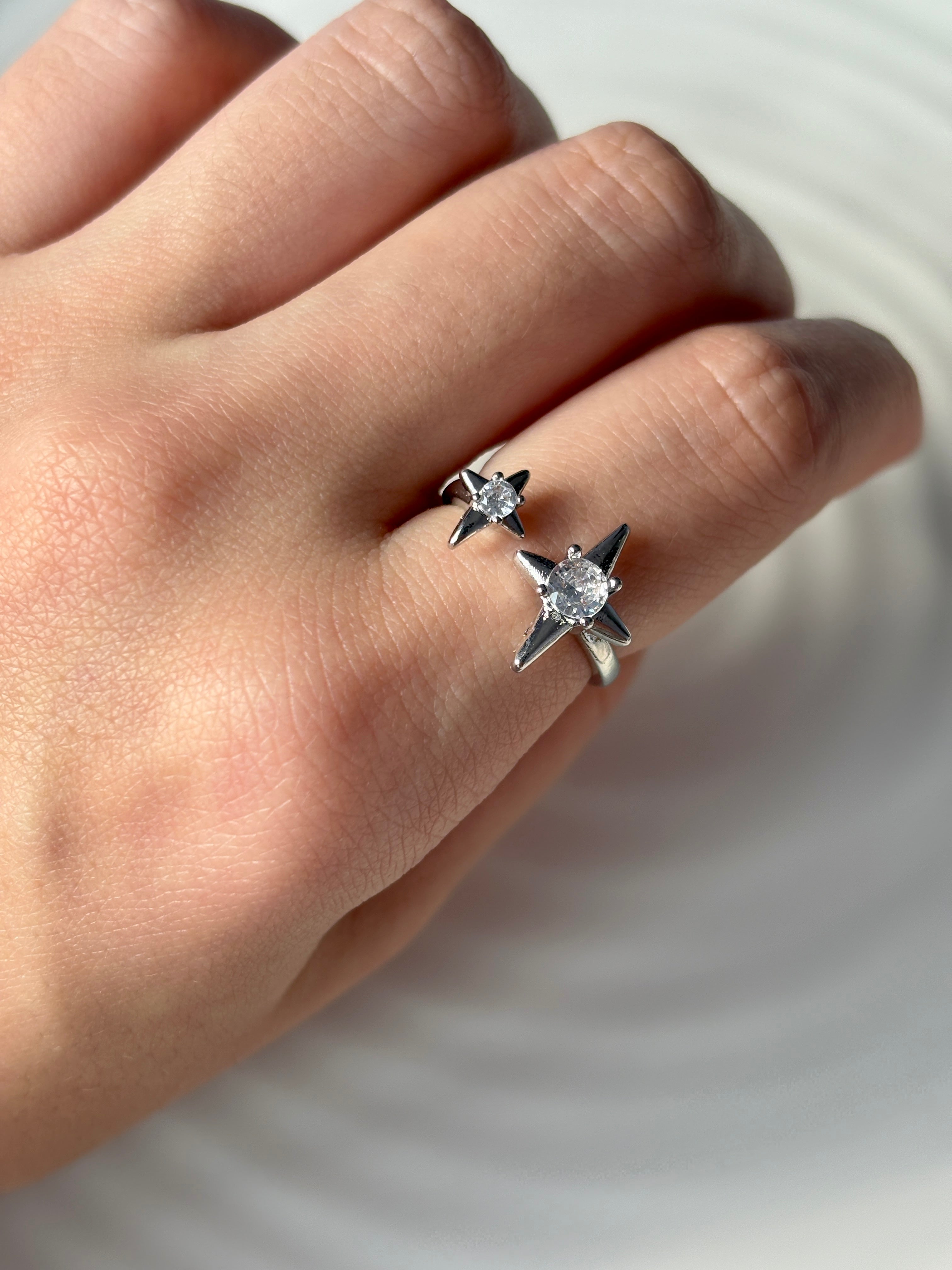 Silver Star Ring – GRACE BREEZE