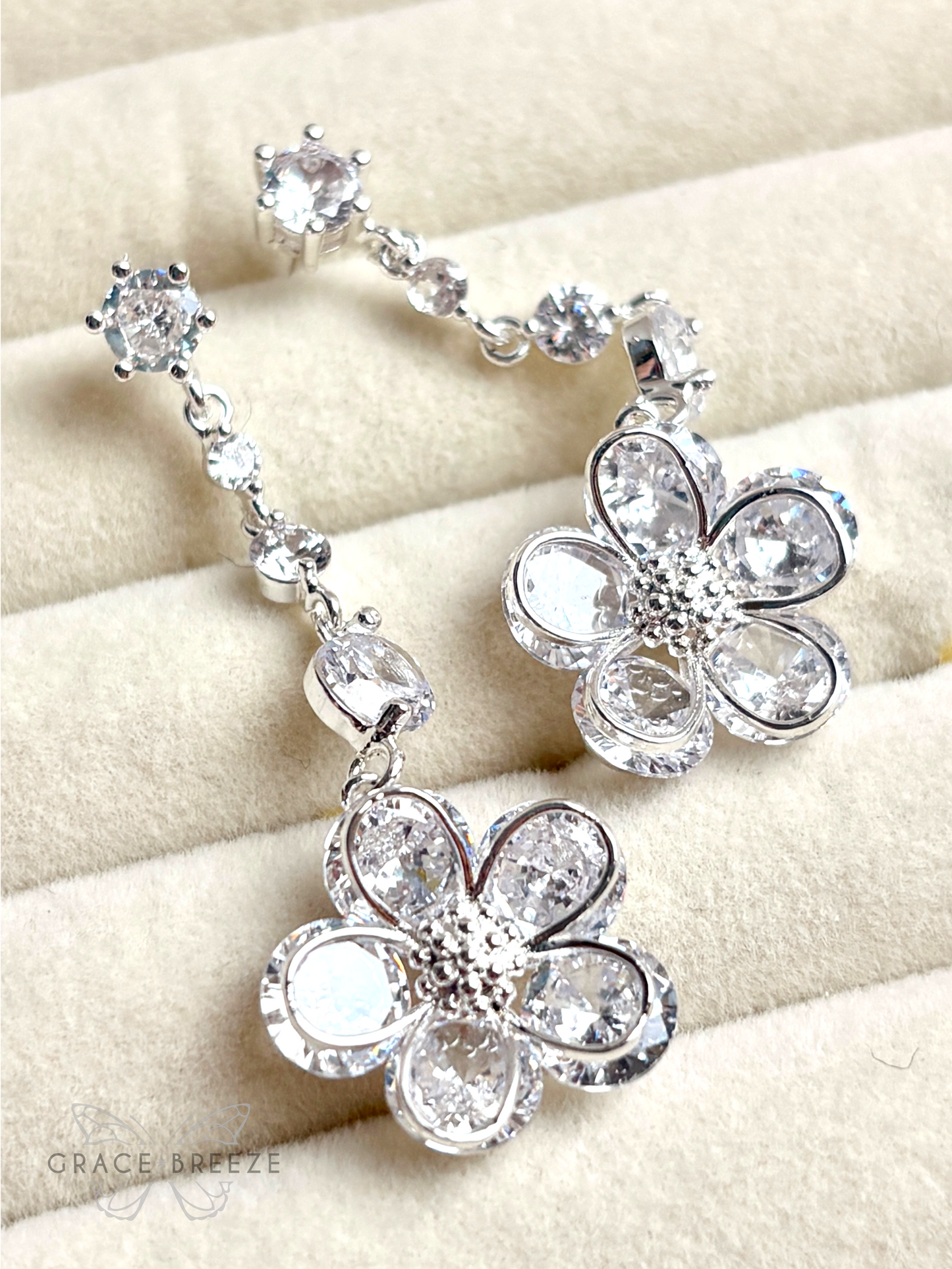 Amelia Floral Drop Earrings