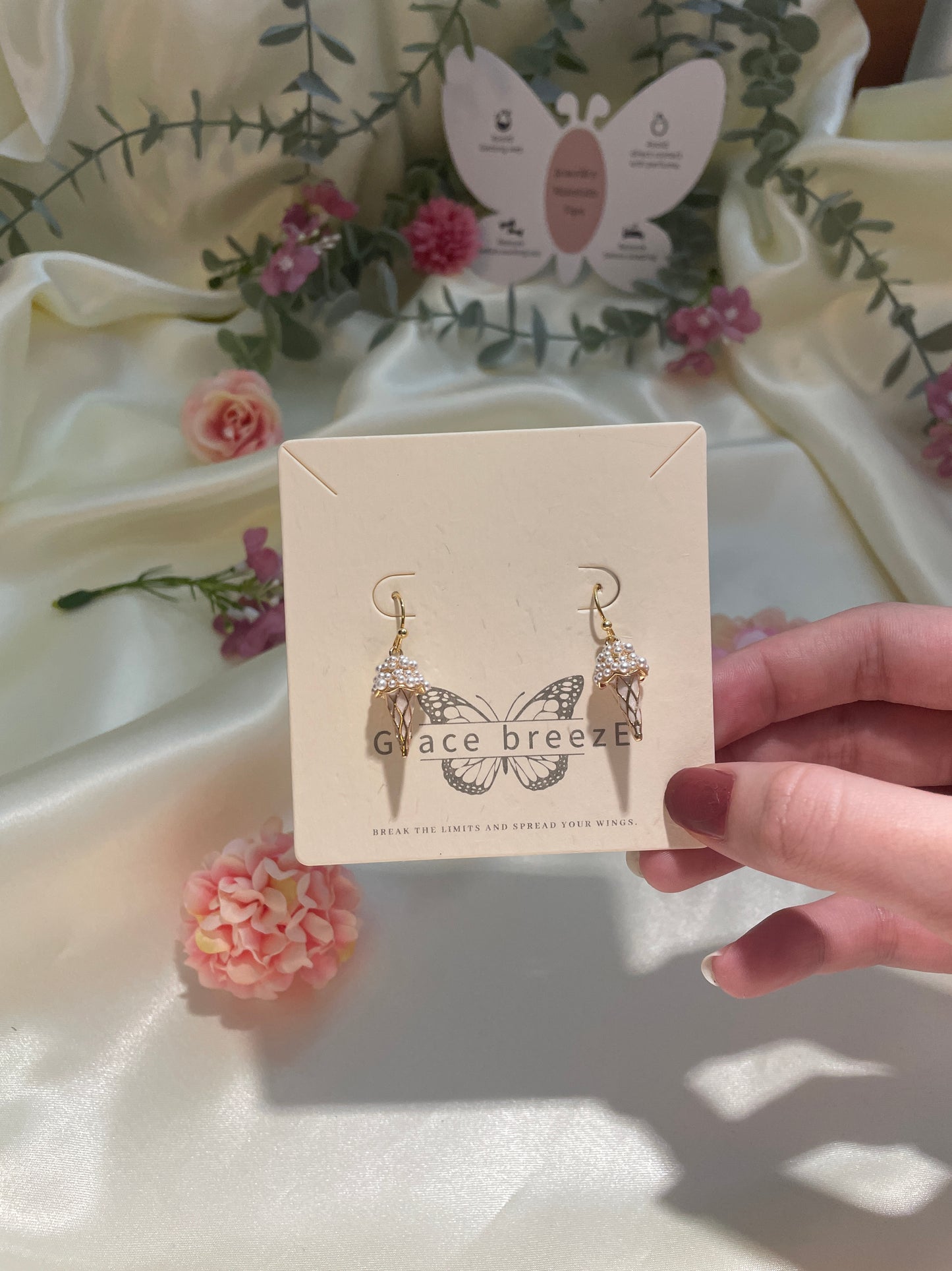 Pearly Ice Cream Gold Earrings