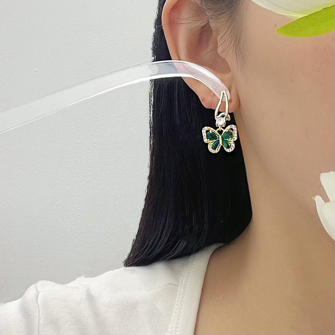 Emerald Flutter Zirconia Earrings