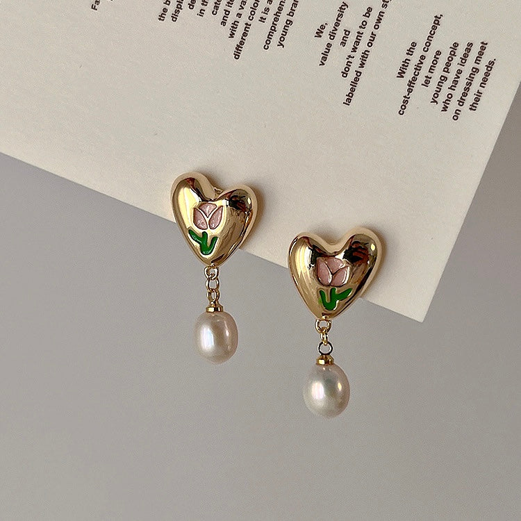 Tulip Love Pearl Drop Earrings