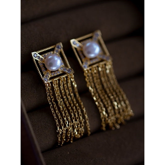 Vintage Gold Tassel Pearl Earrings